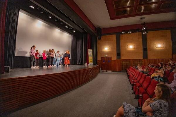Fotogalerie - Kino Družba Chotěboř - promítání | OKNA DO SVĚTA.eu