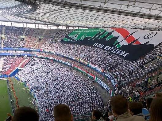 Evropský paradox: Proč United selhávají v lize, ale válcují Evropu? - Médium.cz