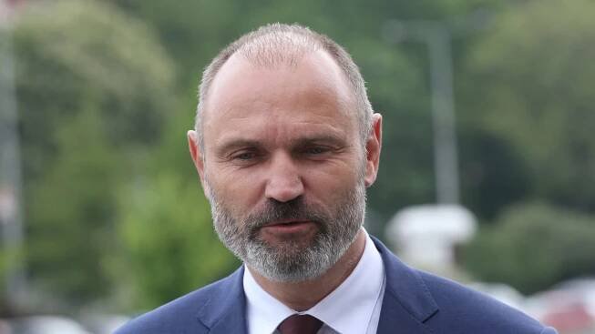 Ivan Langer: Na vnitru jsou blbí, líní a neschopní lidé - CNN Prima NEWS