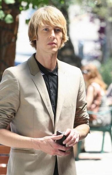 Pomsta - Důvěra - Z filmu - Gabriel Mann