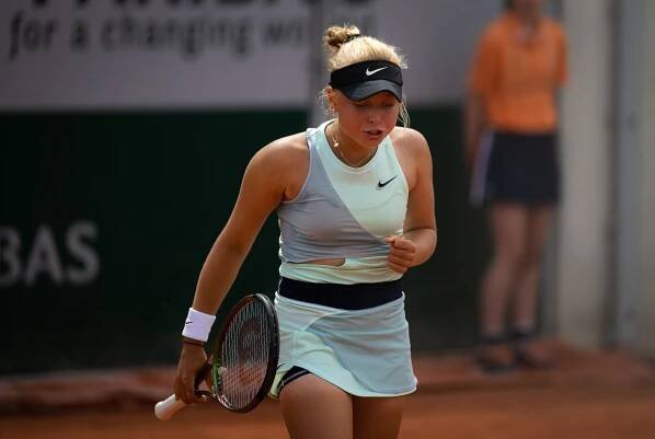 Brenda Fruhvirtová vyhrála 8. titul ITF. Teď míří o úroveň výš