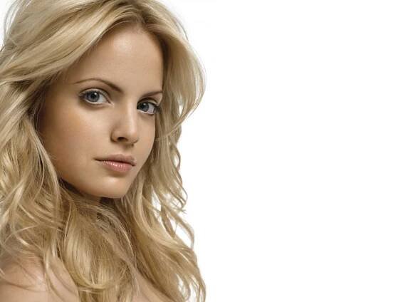 Mena Suvari fotka