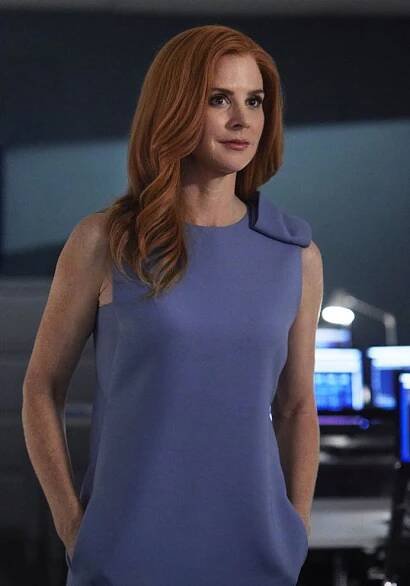 Kravaťáci - Zuby, nos, zuby - Z filmu - Sarah Rafferty