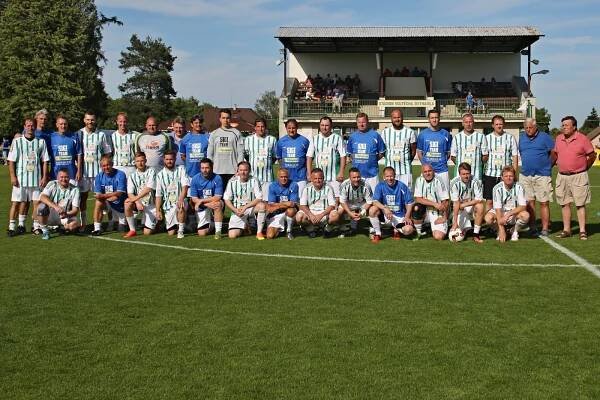 V Hostouni fotbal bavil