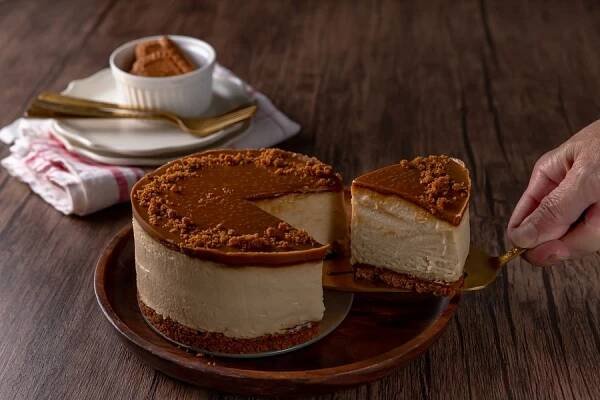 Lotus cheesecake