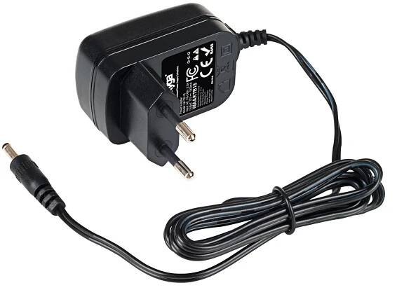 Akyga AK-TB-18 zásuvkový napájecí adaptér, stálé napětí, 5 V, 1 A, 5 W