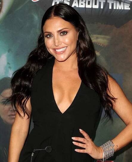 Gleb Savchenko Is Dating Cassie Scerbo 5 Things Know About His Girlfriend