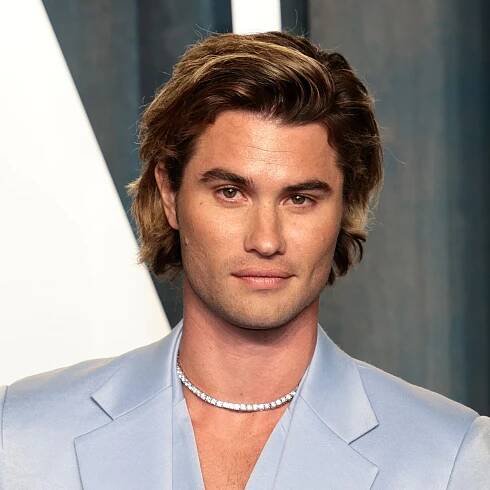 “Outer Banks” Star Chase Stokes Received Death Threats After Posting Photo With His Sister
