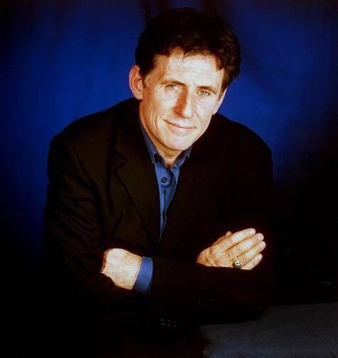 Gabriel Byrne fotka