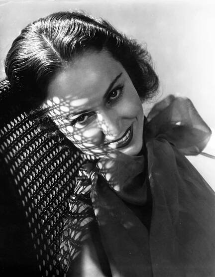Fay Wray's Gallery - Victoria Riskin