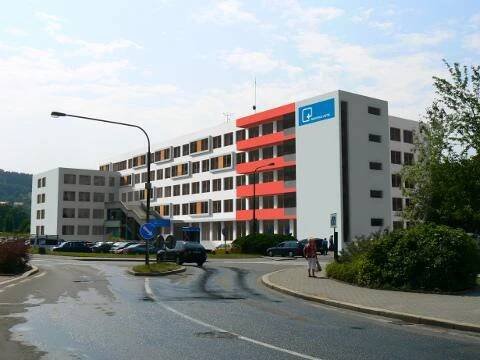 Slavnostního zakončení zateplení polikliniky ve Vsetíně se zúčastní i hejtman - ZLIN.CZ