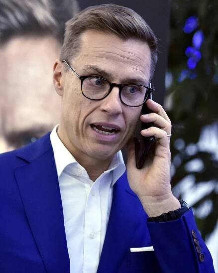 Former Finnish PM Alexander Stubb to run for president