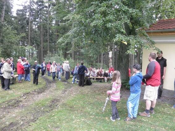 Pouť naTřemšín 2011 - Oficiální stránky obce Hvožďany