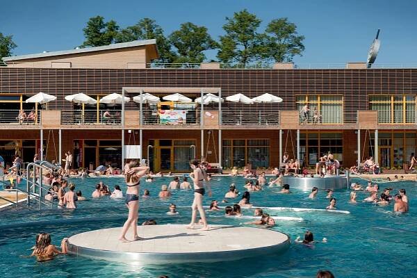 Flošna Swimming Baths, Hradec Králové - Summer swimming - Hradecko Region - Hradec Králové