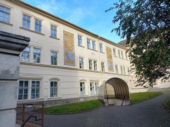 Základní škola Plánická v Klatovech slaví 160 let, připraveny jsou zajímavé akce