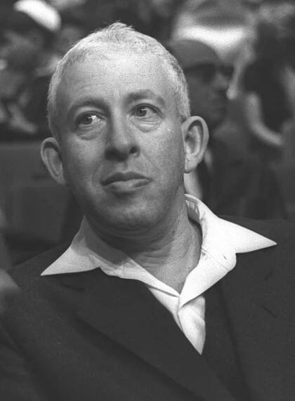 Amos Hakham - Wikipedia