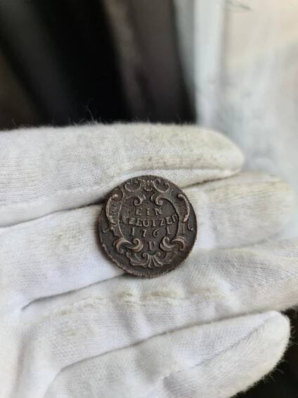 Ein Kreutzer 1761 P Pěkný stav!!! - Numismatika