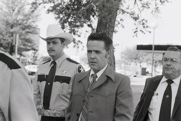Henry Lee Lucas And The Police