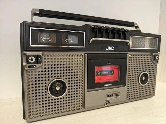 JVC RC 717L