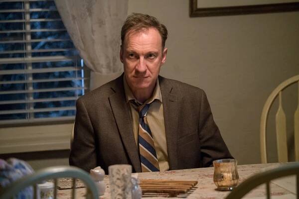 Fargo: David Thewlis on V.M. Varga, A Bad Guy Who's Out and Out Foul