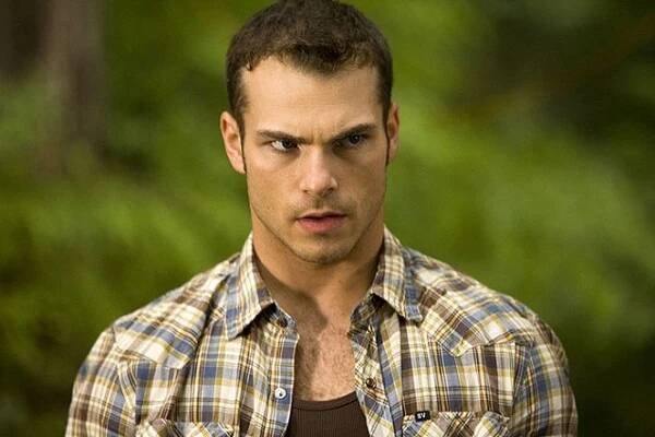 Smrtící déšť - Z filmu - Shawn Roberts