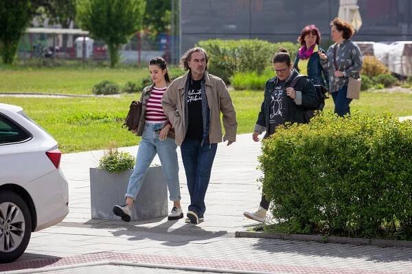 Dobré ráno, Brno! - Epizoda 4 - Z filmu - Beáta Hrnčiříková, Jan Kolařík, Tereza Volánková