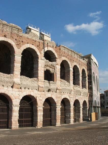 DEBUT AT THE ARENA DI VERONA