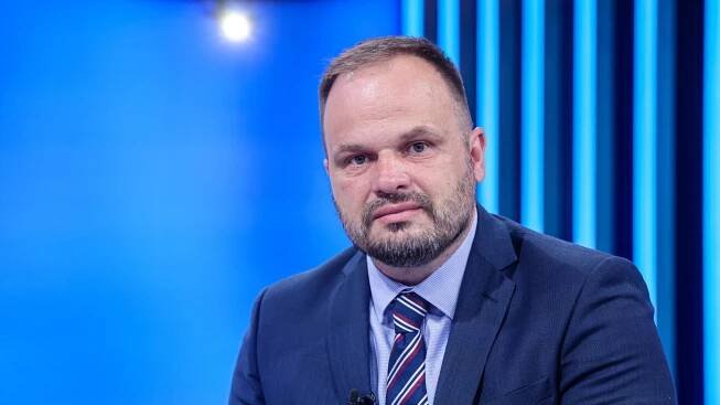 Šmarda: Češi nepracují hůř než Němci, ale zvykli si konkurovat levnou prací - CNN Prima NEWS