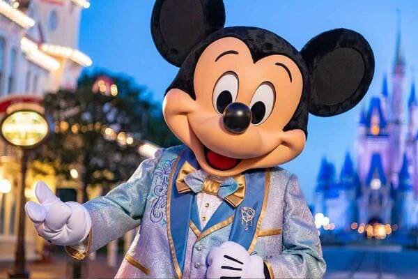 Disneyland® Resort - Holiday Inn Express & Suites