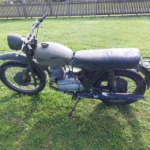 Jawa Monark 350 pojízdná.