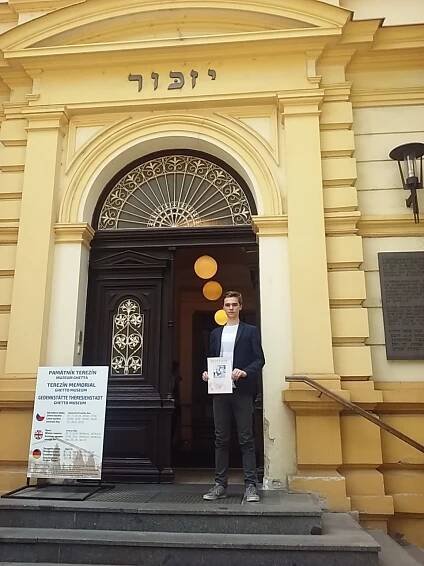 Vítězství v literární soutěži – Gymnázium Jaroslava Žáka