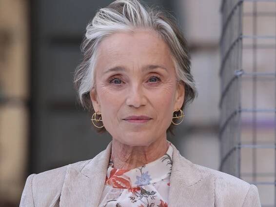 Why Kristin Scott Thomas’s ‘halo method’ is the best way for brunettes to go grey