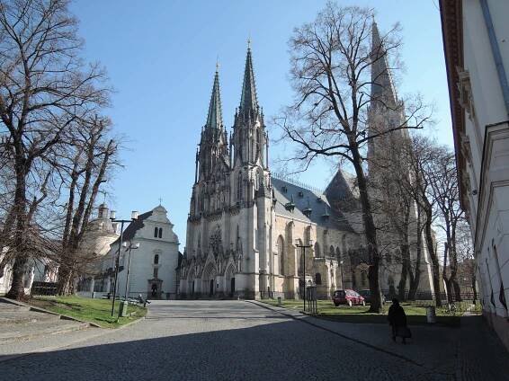 OLOMOUC vyvěsí moravskou vlajku