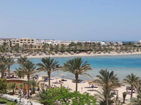 Royal Brayka Beach Resort, Egypt od 582 Kč