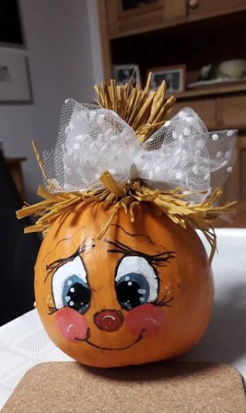 Hilarious Pumpkin Painting Fail Ideas