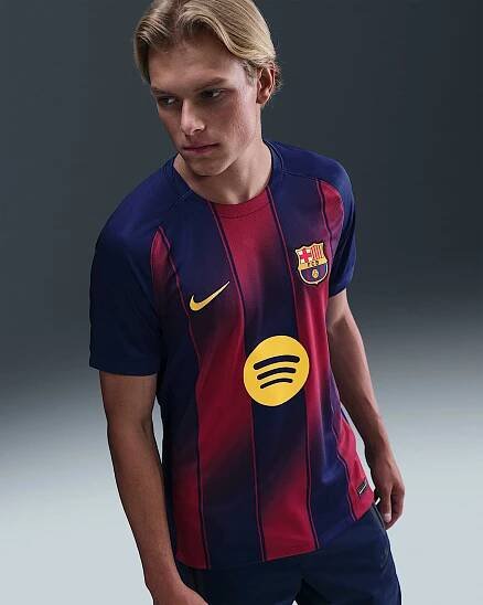 Replika pánského domácího fotbalového dresu Nike Dri-FIT FC Barcelona Stadium 2025/26