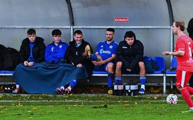 Derby se skvělou atmosférou pro sebe urvali fotbalisté Katovic