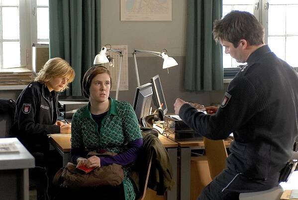 Policie Hamburk - Karlotta - Z filmu - Sanna Englund, Miriam Horwitz, Thomas Scharff