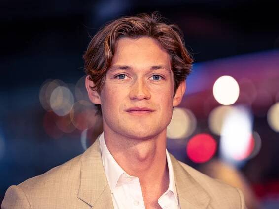 Damian Hardung
