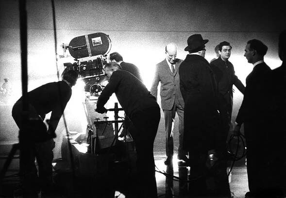 DR. STRANGELOVE, (aka DR. STRANGELOVE OR: HOW I LEARNED TO STOP WORRYING AND LOVE THE BOMB), Peter Sellers, Stanley Kubrick, 1964