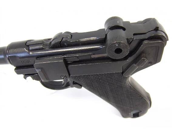 Pistole Parabellum Luger P08 - dekorační replika