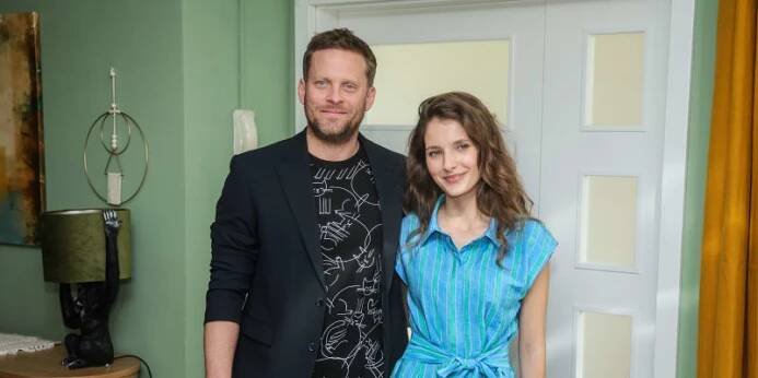 Jakub Prachař a Sara Sandeva v hlavních rolích seriálu Jakub a Sára