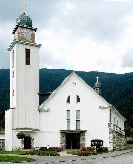 Soubor:Steindorf Bodensdorf Pfarrkirche Heiliger Josef 12082007 01.jpg – Wikipedie