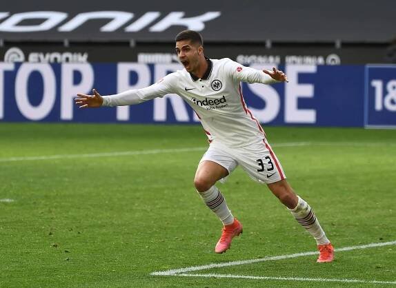 André Silva verließ die Eintracht 2021 und ging für 23 Millionen Euro zu RB Leipzig.