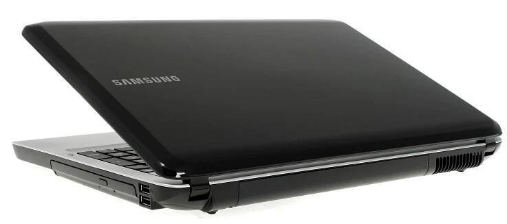 Samsung RV510 černý