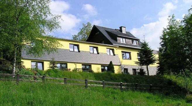 Außenansicht der Pension Am Zechengrund