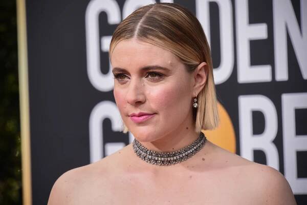 Greta Gerwig Calls Out Golden Globe Voters for Snubbing Her
