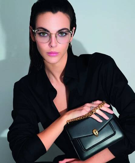 Bvlgari představuje brýle pro sezónu 2021 | Luxury Guide