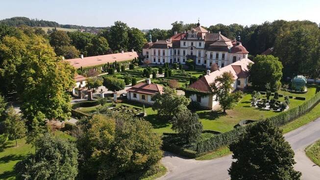 Tipy na výlety v okolí Prahy. Za přírodou, památkami i krásnými výhledy