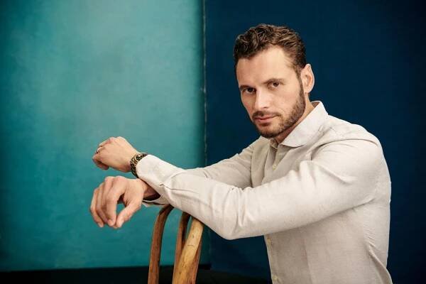 Adan Canto, 'The Cleaning Lady' star, dies at 42 - Los Angeles Times